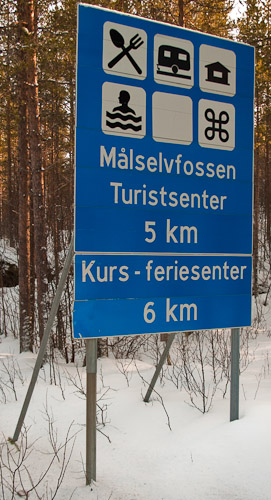 Malselvefossen_Signpost.jpg