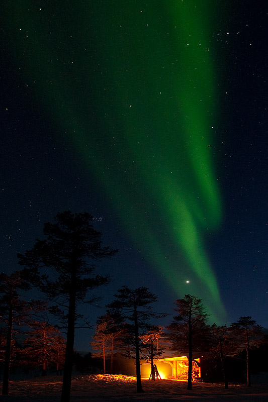 Northern-lights-over-Shelter-and-Fire.jpg